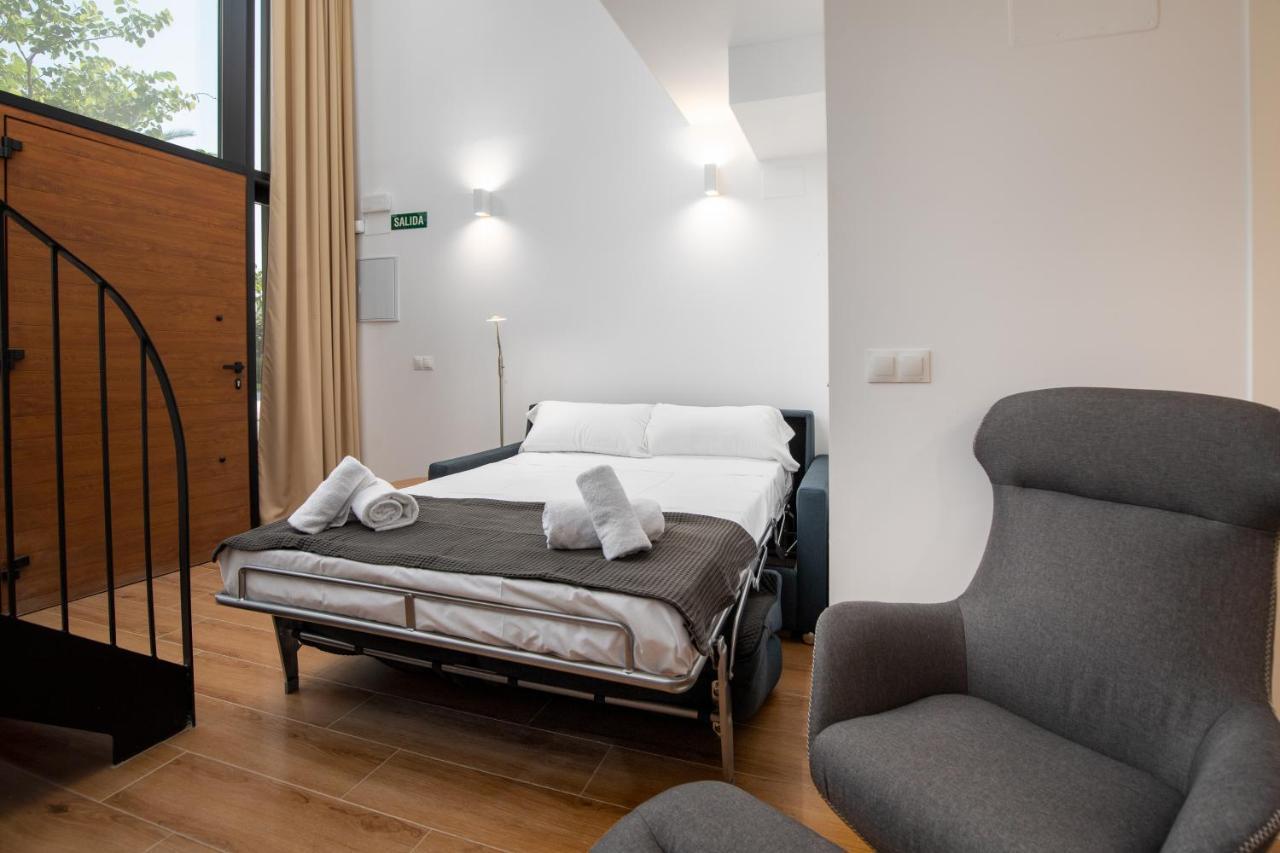 Travel Habitat Alameda Suites. Valencia Eksteriør bilde